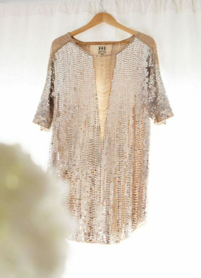 šventinė suknelė-su-gold-sequined trumpą modelio