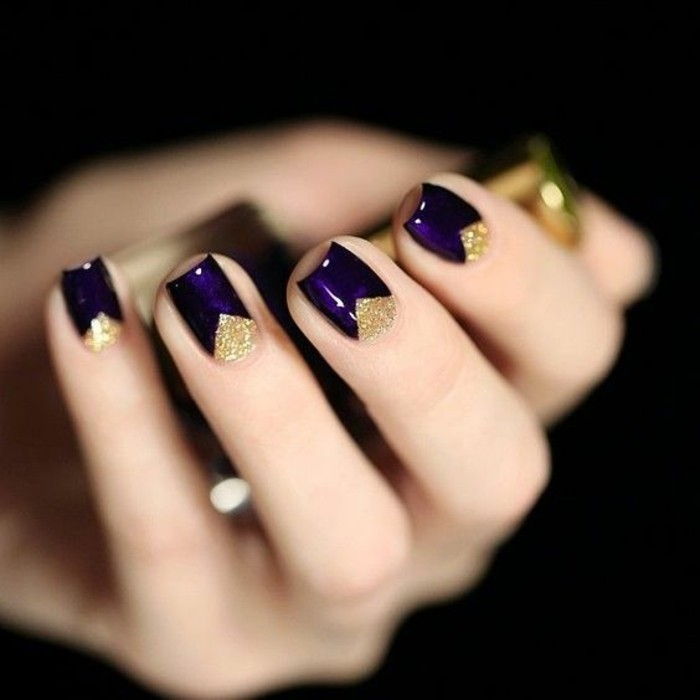 vingernagel ontwerp-eve-donker paars-en-goud nagellak arm