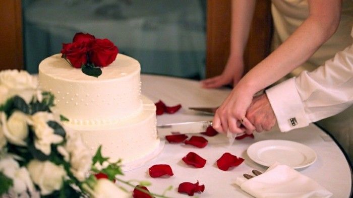 Fondán-yourself-make-koláče-zdobenie-for-svadby-dôležitý