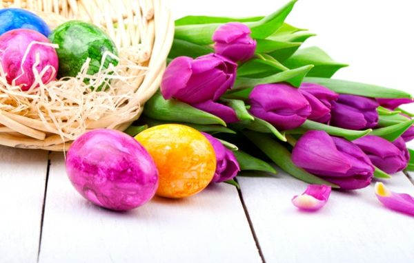 frühlingsdeko_tischdeko-s-tulipány