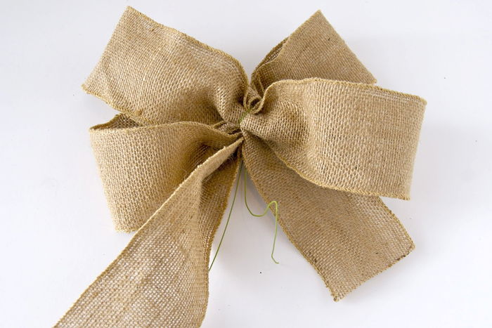 kaklaskarės iš lino, žalios, sriegio, dovanų lankas