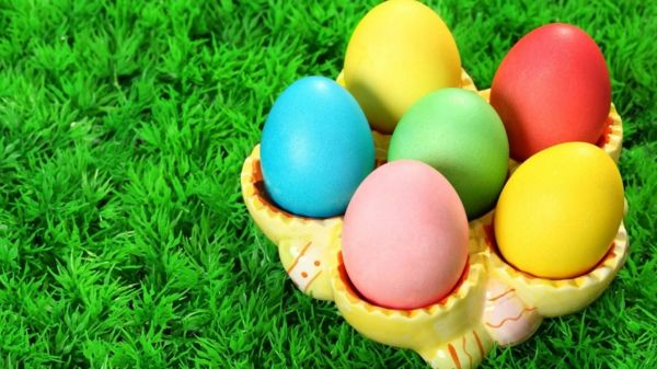 happy-påsk-ägg-färg-design-idéer-för-decoration
