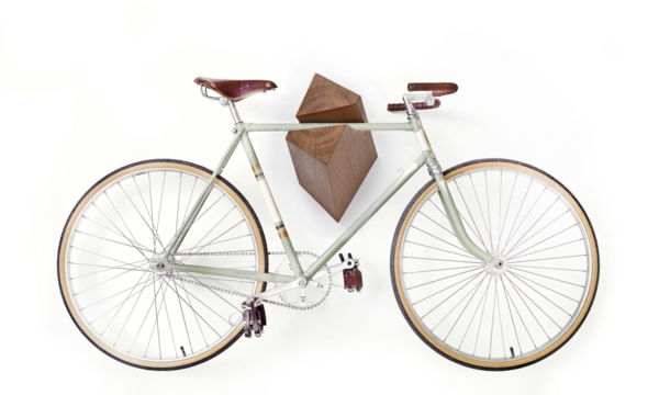 -Ani-moderne Aufbewahrungeideen-pentru-biciclete-model din lemn