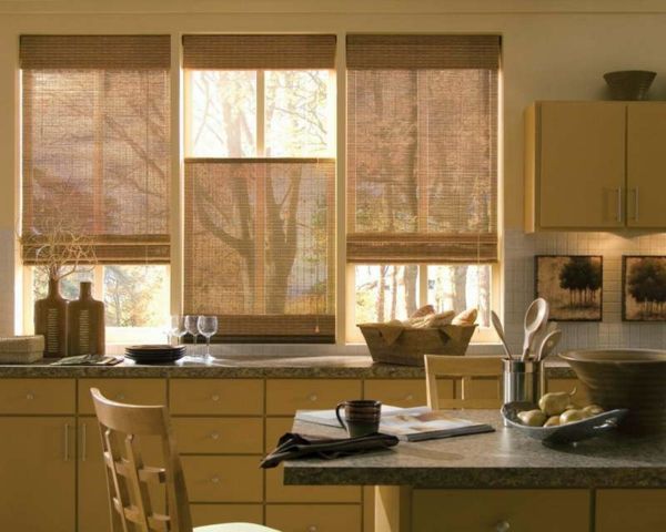 záclony-for-malým oknom-modernú kuchyňu vybaviť-béžová