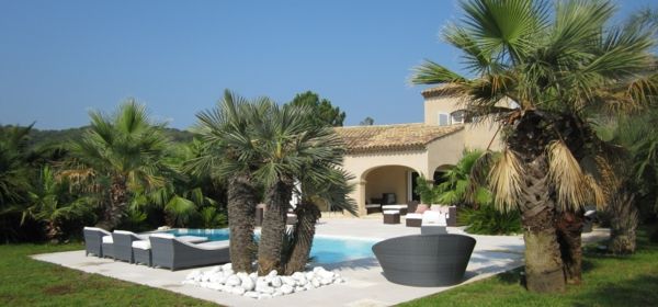 garden-pool unika-miljö-of-palm