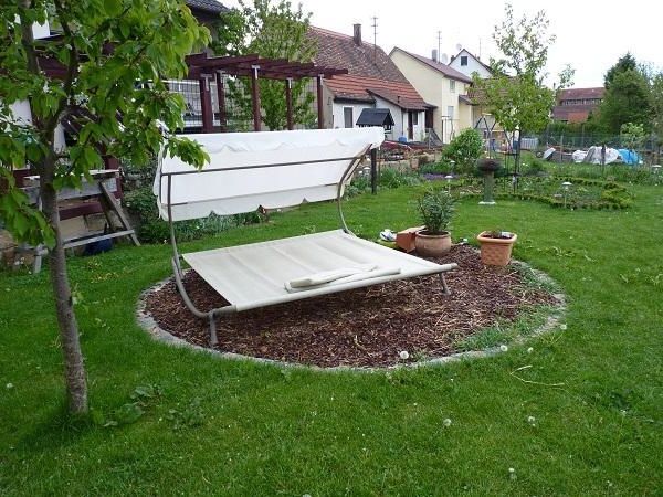 vrtnarjenje - originalna ideja za tla - bela gugalnica