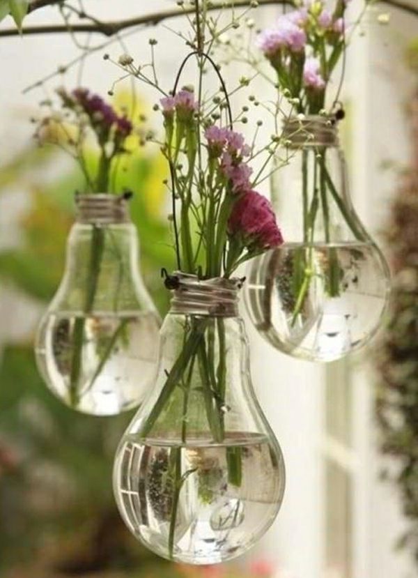 trädgårdsskapande-själv-blommor-i-lampor-mycket intressant