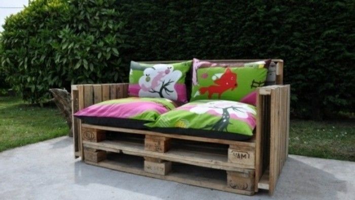 jardim sofás-throw-ideias-para-móveis-de-madeira redimensionada paletes-