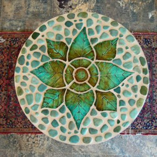 vrtna miza-of-mozaik-slike-za-top-delo