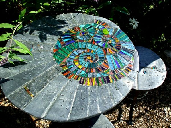 vrtna miza-of-mozaik-zanimivo-look
