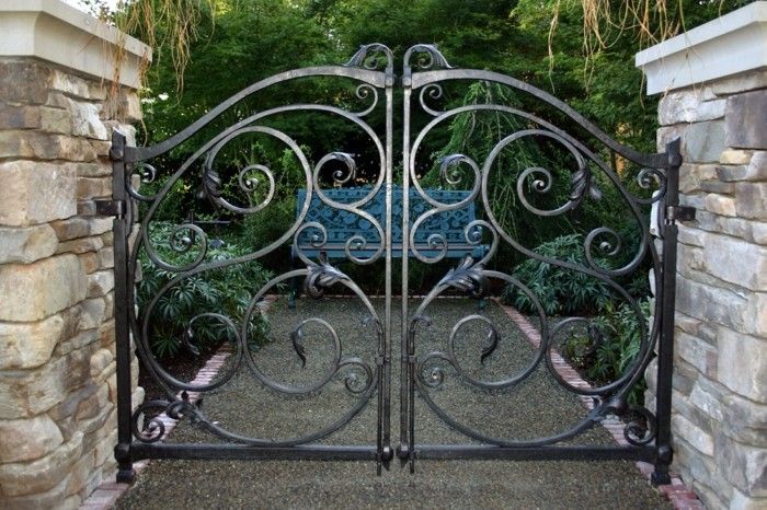 Gartentor-own-build-piękny ogród-gate-of-metalu