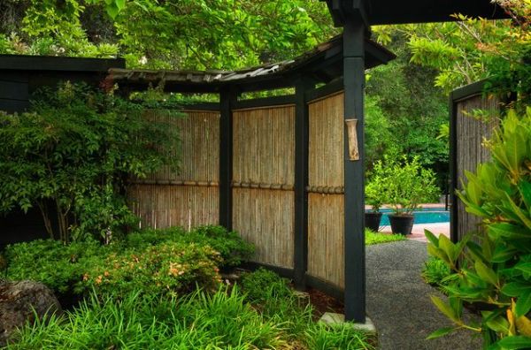 bahçe çit elemanları japon bahçesi güzel bir görünüm