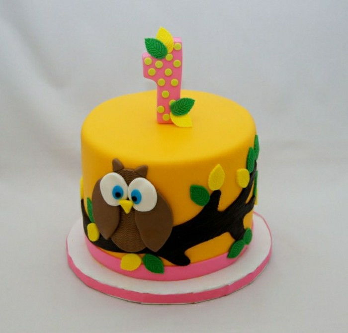 torta di compleanno-ricette-giallo-colore-unico-piccolo-pie-per-bambini