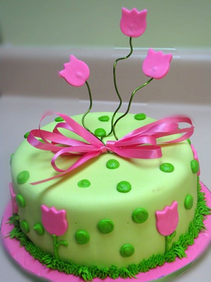 torta di compleanno-ricette-piccolo-yummy-torta-in-verde e rosa