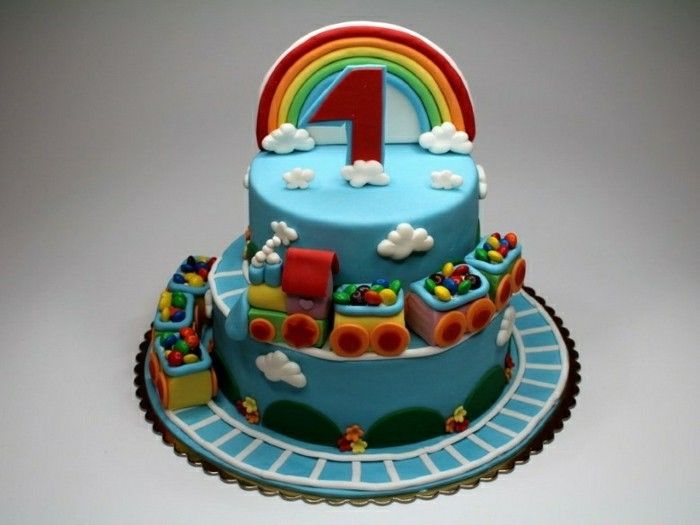 torta di compleanno ricette-treno-ispirazione e blu-crema