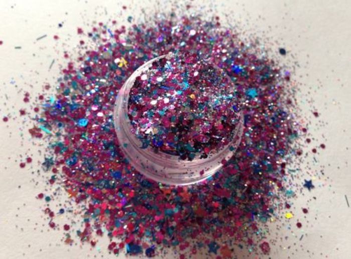 decorar e decorar unhas bonitas com a ajuda de elementos glitter glitter colorido design pregos deco