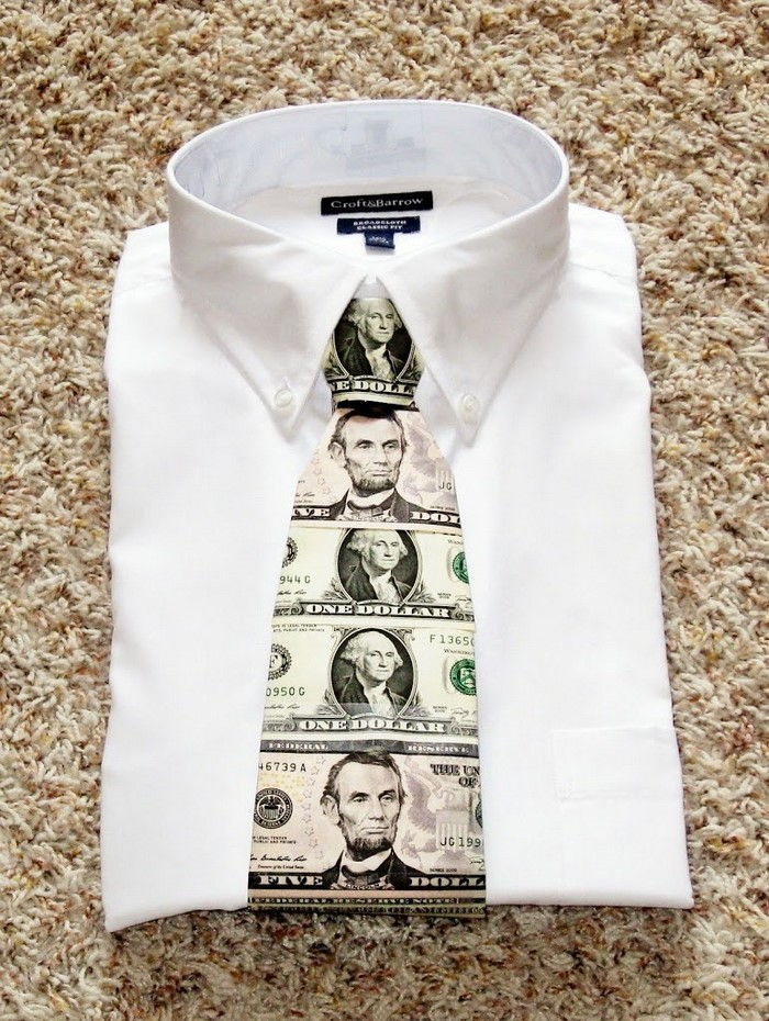pieniężnej dar-wesele-money tie-on-a-shirt