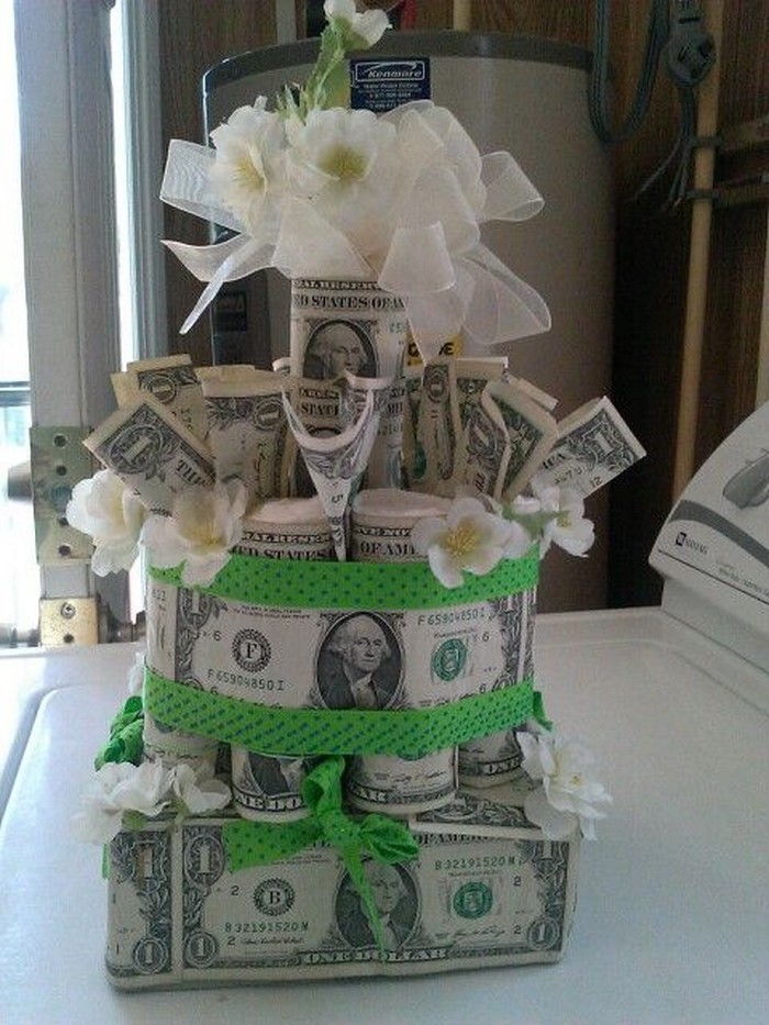 pieniężnej dar-wesele-ciasto wykonane z pieniędzy