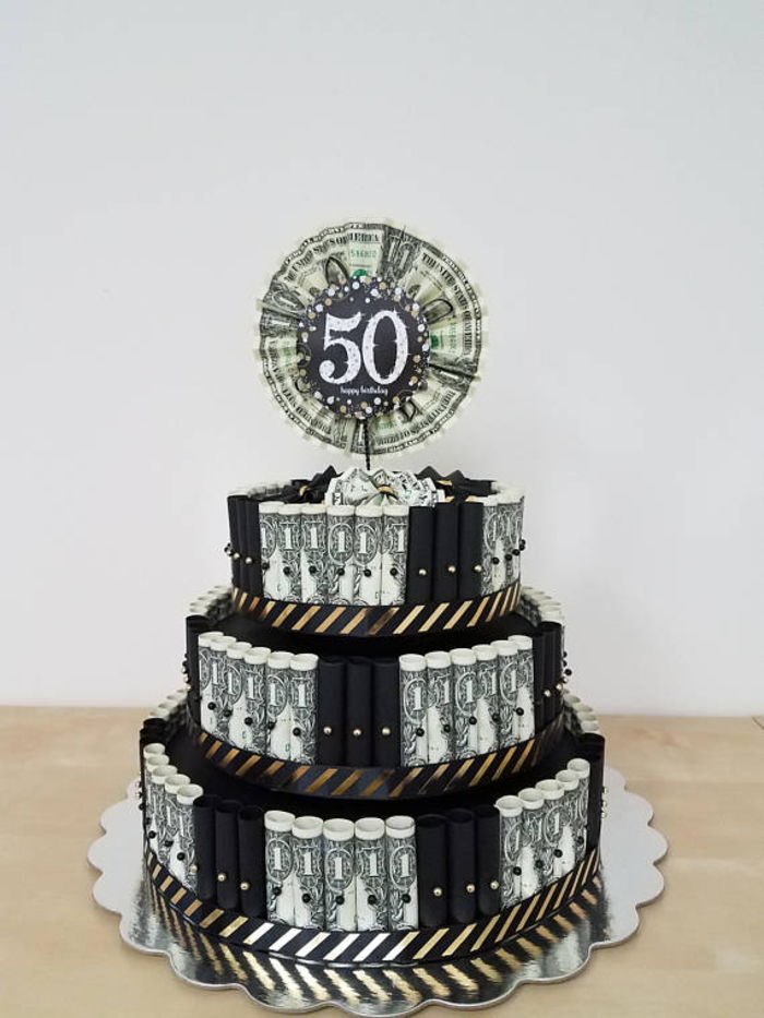 Pripravi rojstnodnevno torto iz računov, ustvarjalno idejo za petdeset rojstni dan