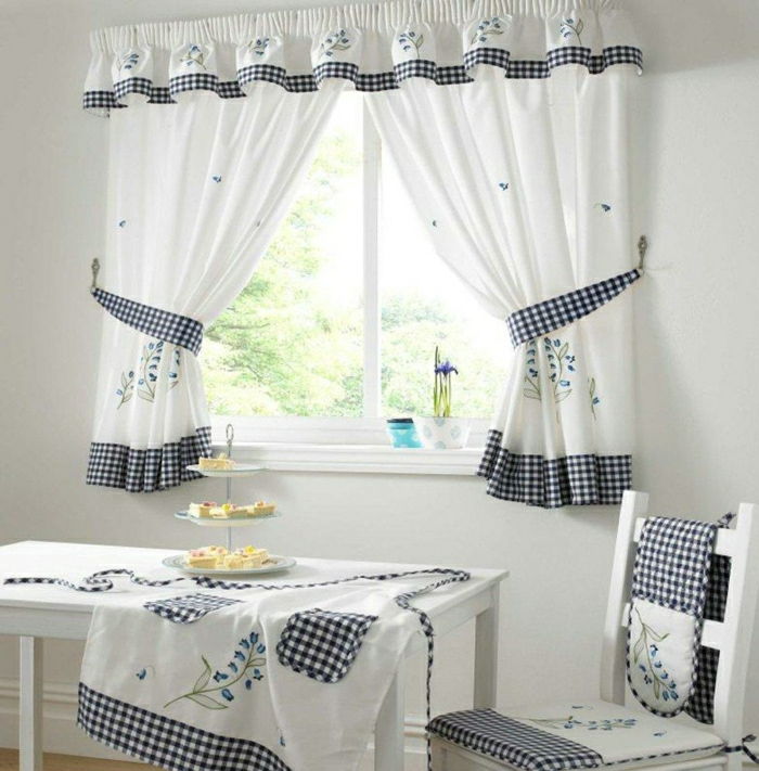 accogliente cucina torta piccola finestra vasi di fiori simpatica tenda-white-checkered Grembiule Tovaglia