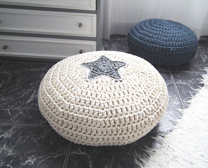 podłoga poduszka duży pomysł dzianina białe meble szare siedzisko poduszka pomysł szafka w stylu gwiazdy