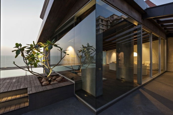 sklenená stena, terasa-moderný dom