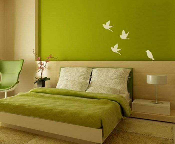 Yeşil duvar renk dekorasyon-in-the-wall-in-yatak odası