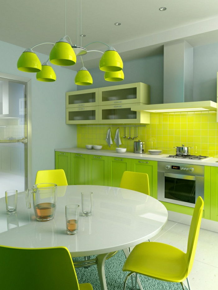 Yeşil duvar rengi kolye lambaları-on-the-beyaz-yuvarlak masa-in-Diningroom