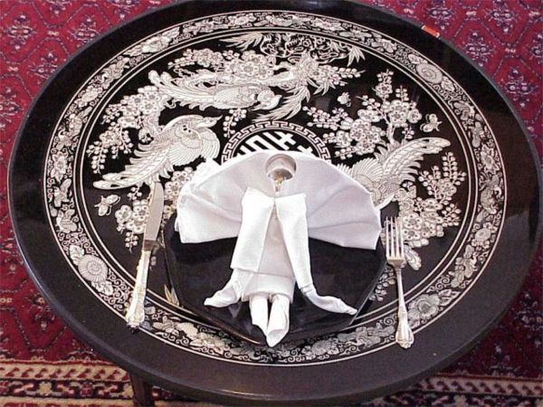 bianco e nero - elegante decorazione da tavola con tovaglioli