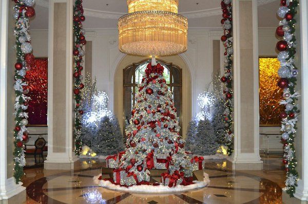 Büyük salon-muhteşem çam ağacı-yapay-beyaz-gümüş-kırmızı mücevher hediyeler Garland avize kristalleri