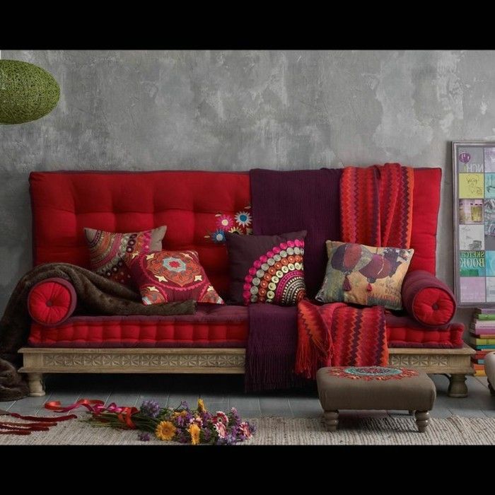 stor-modell rød sofa pute med indiske motiver