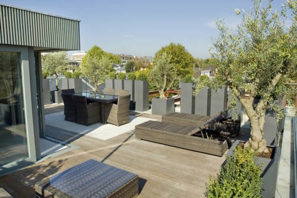 amplo e moderno-terraço-on-the-roof
