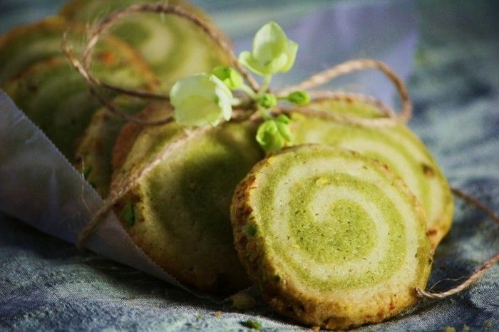 zelený čaj Matcha - spiralfoermige-cookies-s-Matcha zmrzlina-darčeky-from-the-kuchyni-zdravé a