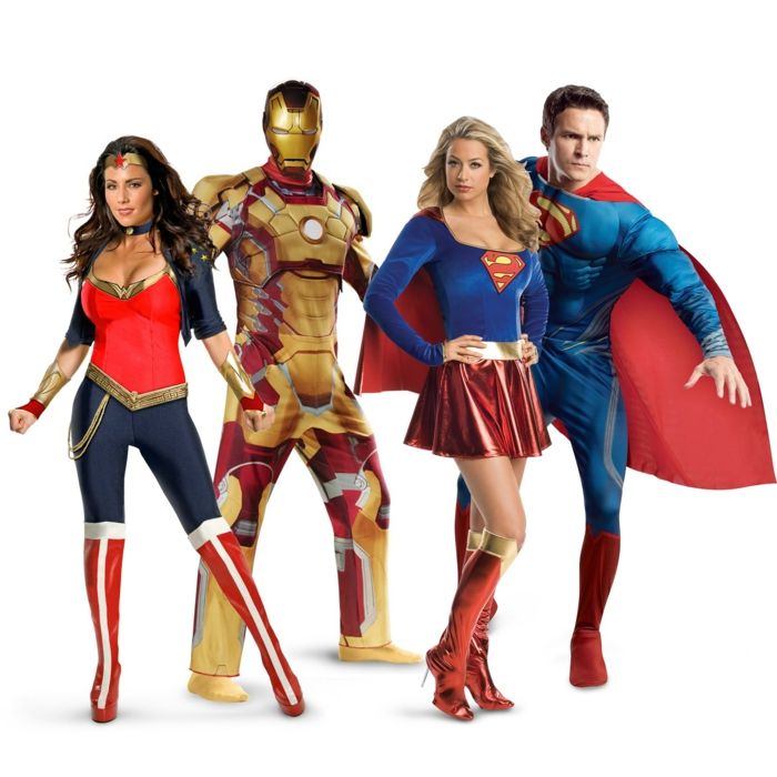 Marvel vs DC Costume Group com Superman Superwoman Ironman e Mulher Maravilha