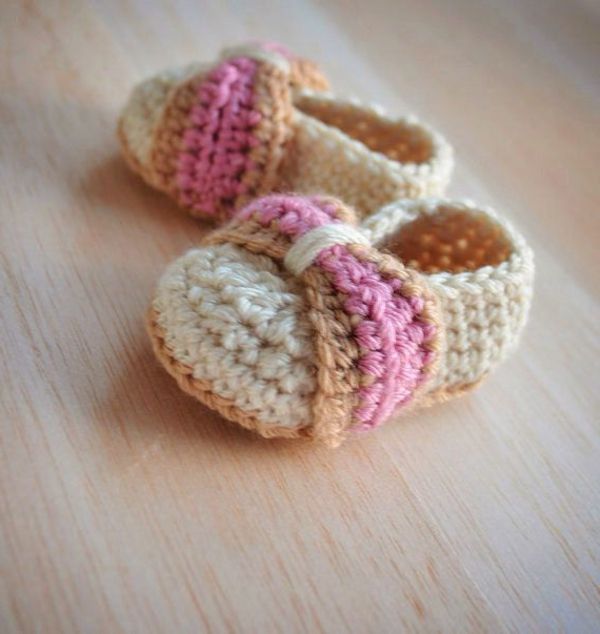 crochet-para-baby-crochet-bebê sapatos-com-belas-Design-bebê sapatos-para - menina