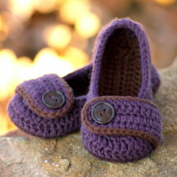 crochet-de-baby-crochet-bebê sapatos-com-bela-design-in - roxo
