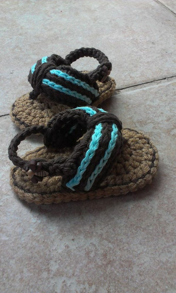 crochet-para-baby-crochet-bebê sapatos-com-bonita-design_sandalen