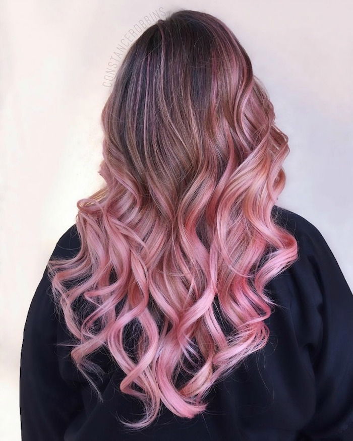 hår rosa toner, brunt hår med rosa tips, rosa höjdpunkter