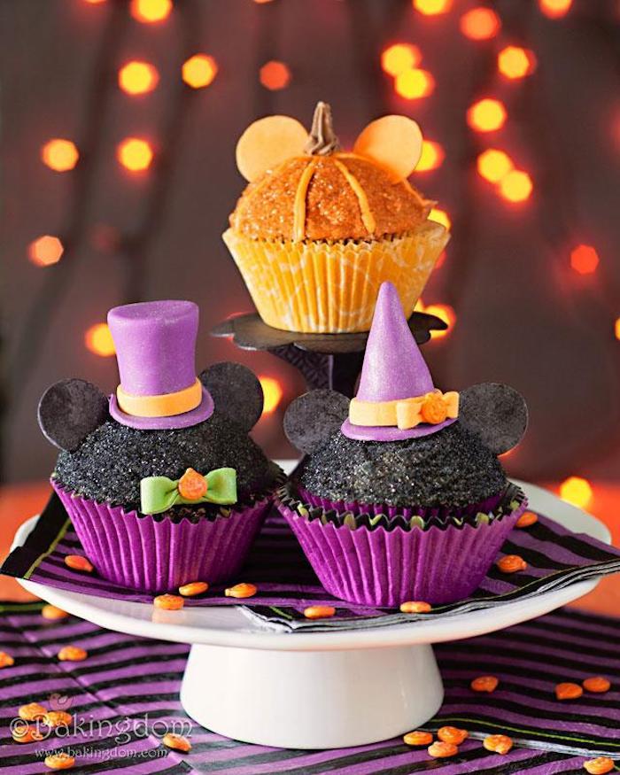 Dekorer halloween oppskrifter, mickey mouse muffins, cupcakes