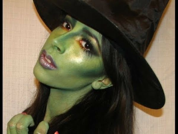 Helovinas makiažas idėjos-ragana-veido-in-žalia-spalvos
