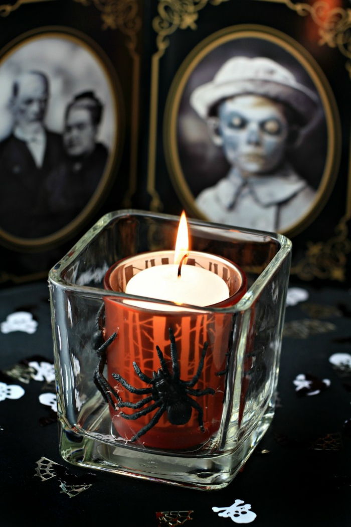 Spindel ljushållare, spöklika svartvita foton, Halloween hem deco idéer