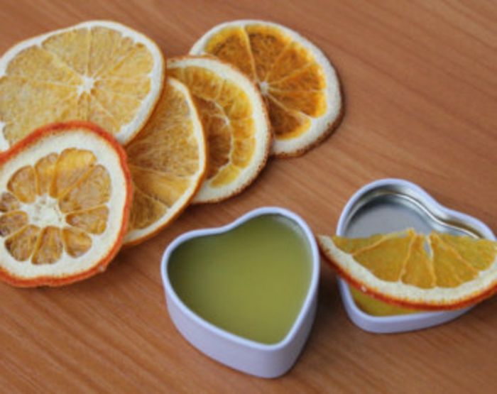 Håndkrem med ekstrakt av sitroner og appelsiner
