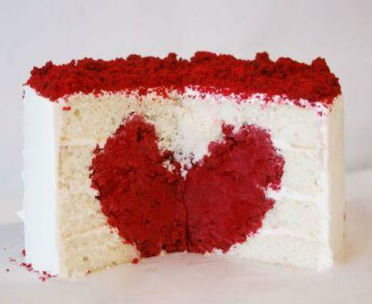 Valentine kek-kalp-beyaz-kırmızı tatlı ve lezzetli-özel-anları