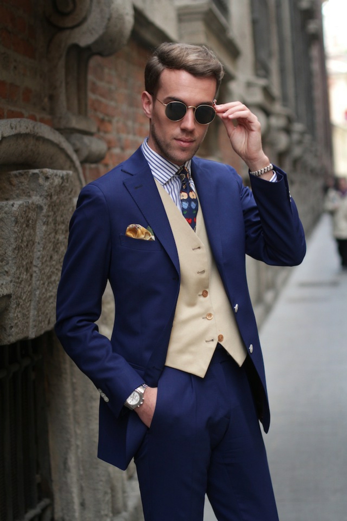 majica-z-fly-tie-z-the-stämpel-of-fly-eleganten človek očala obleka-mestni videz