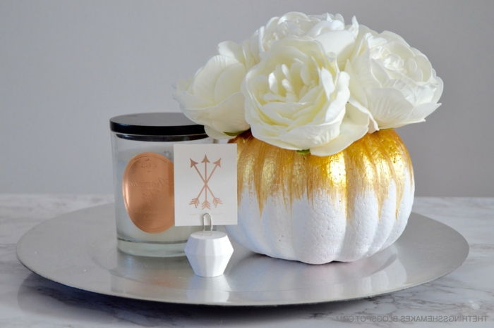 DIY Styrofoam tekvica, biele ruže, krásne jesenné dekorácie, nápady a návody