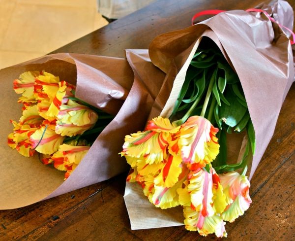 wspaniały francusko-tulipan-dwa bukiety