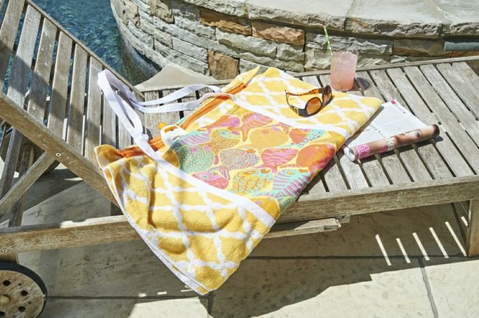 underbart-handduk bag-gul fisk Dekoration kreativ idé funktionella solstol trä