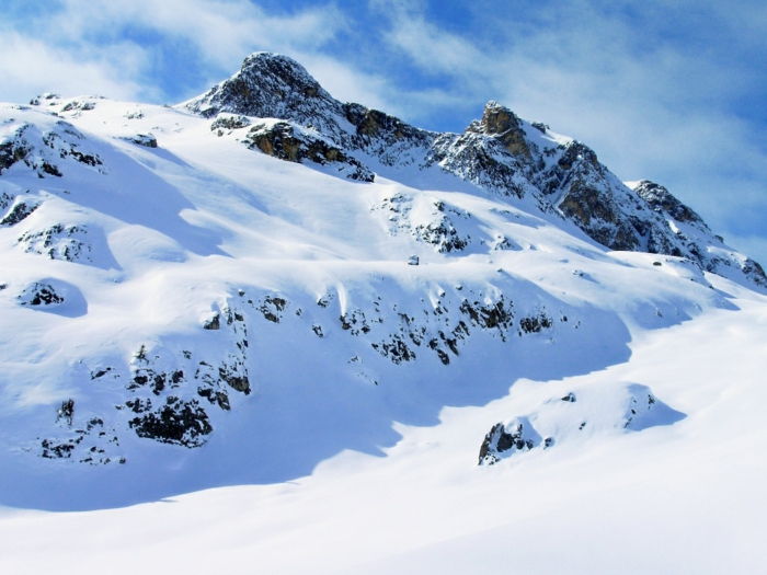 nádherné photo-snehové výšky a bielej farby