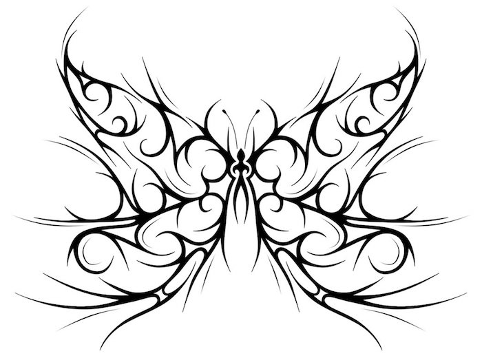 her er en annen ide om temaet svart sommerfugletatoveringer, som du virkelig kan like - her er en flygende svart sommerfugl