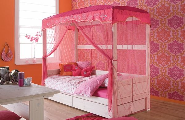 sky bed-for-girl-pink-color - nowy design ścian